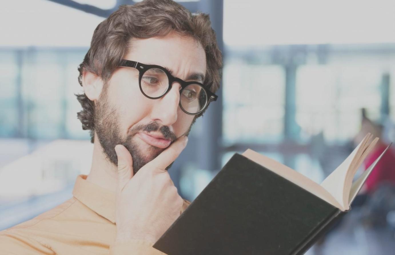 Espace de travail avec équipement de montage professionnel